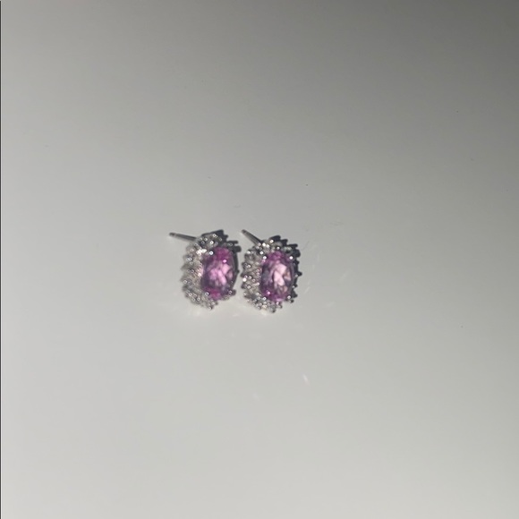 earrings!!! never worn! - Picture 1 of 1